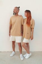 T-shirt Saint-Tropez vibes cappuccino – Image 8